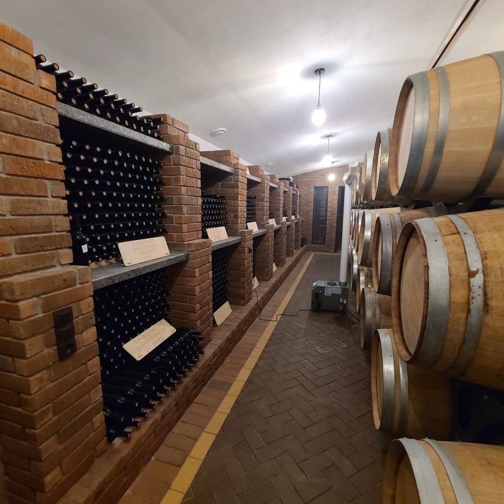 Винарня Наровило